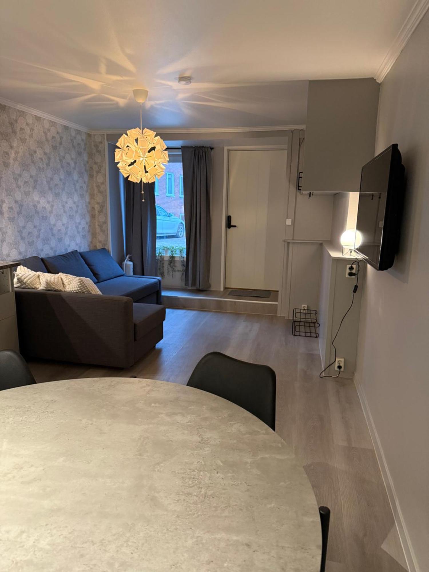 Modern Familjelaegenhet Apartment Sundsvall Ngoại thất bức ảnh